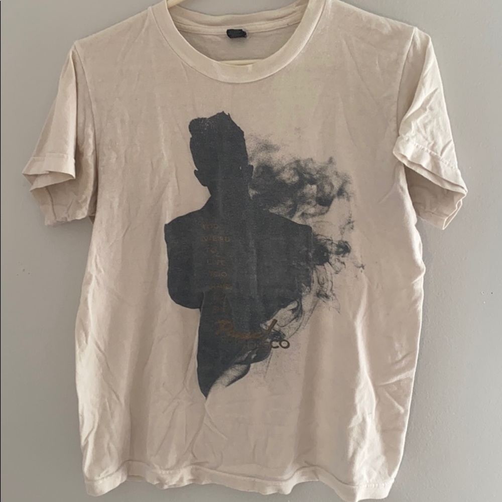 Graphic t-shirt
